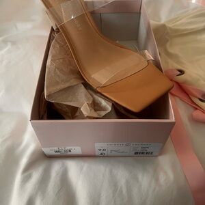 Chinese Laundry Tan Heels
